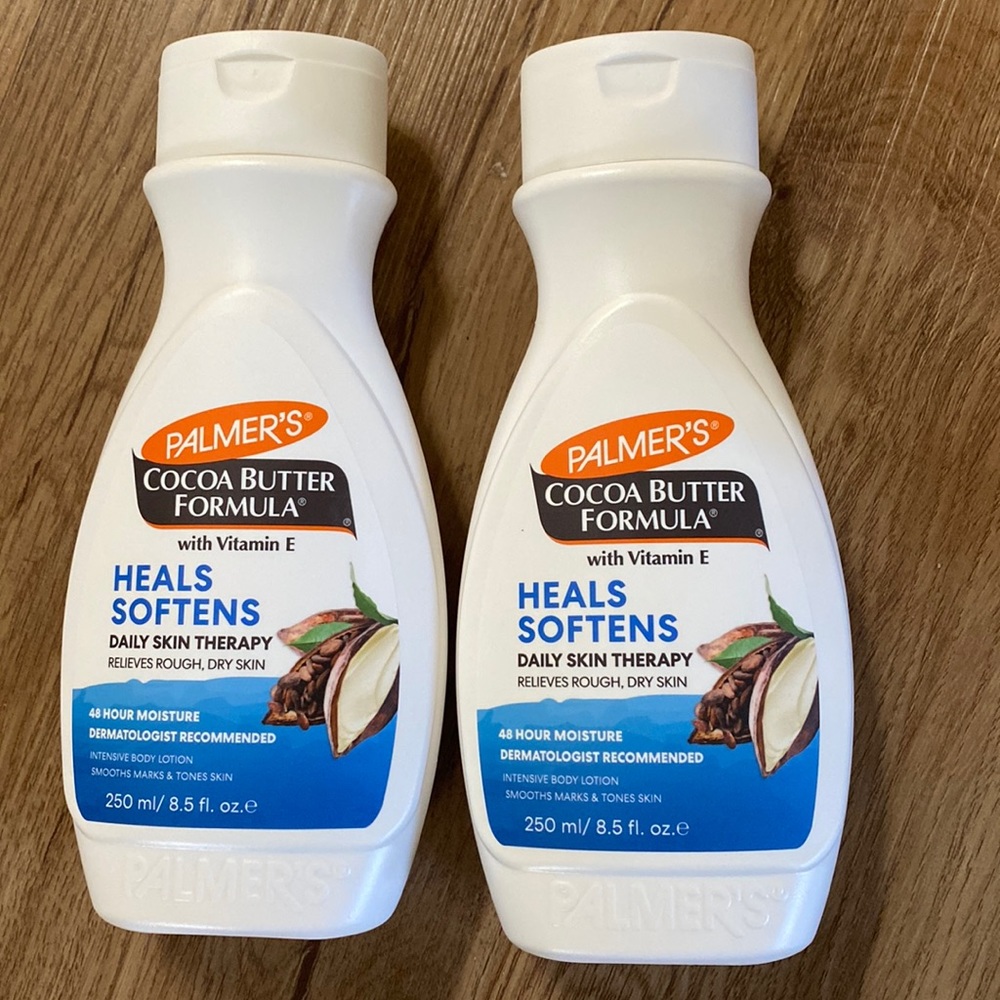 NEW 2 palmers cocoa butter formula with vitamin E Heals Softens lotion 8.5oz